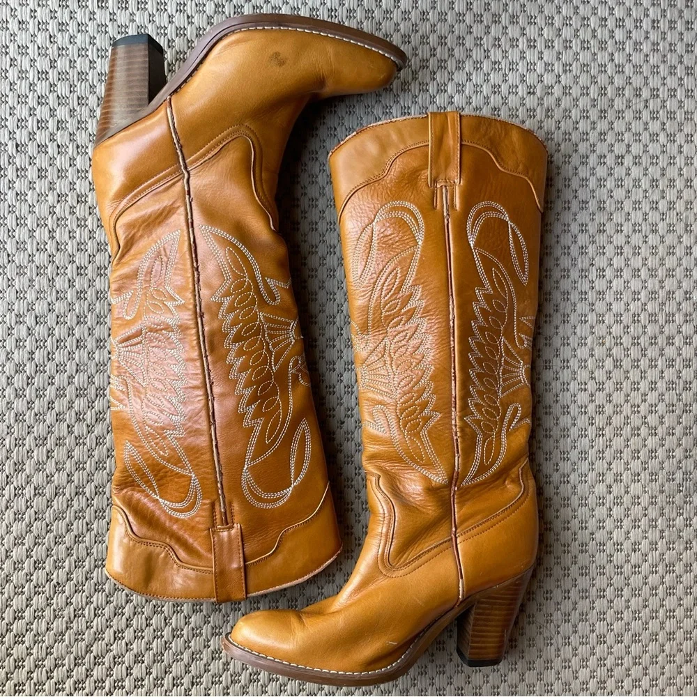 Jeffrey Campbell Frontier Boots - Picture 17 of 17